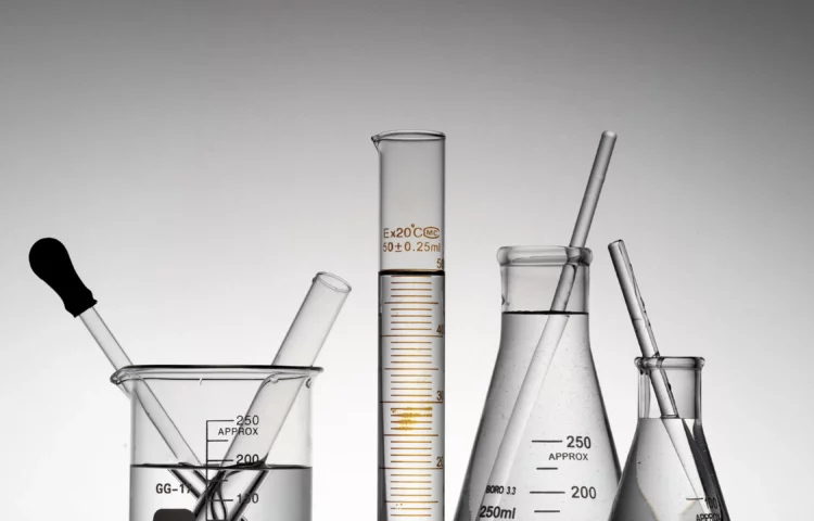 fiole-laboratoire